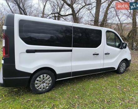 Белый Рено Трафик, объемом двигателя 1.6 л и пробегом 181 тыс. км за 15900 $, фото 13 на Automoto.ua