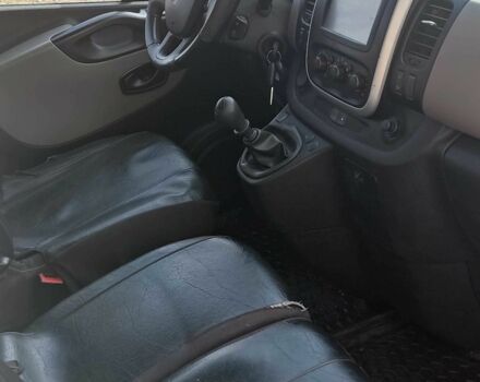 Белый Рено Трафик, объемом двигателя 1.6 л и пробегом 345 тыс. км за 12800 $, фото 20 на Automoto.ua