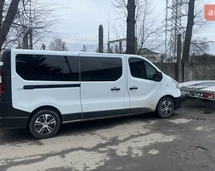 Белый Рено Трафик, объемом двигателя 1.6 л и пробегом 250 тыс. км за 15200 $, фото 3 на Automoto.ua