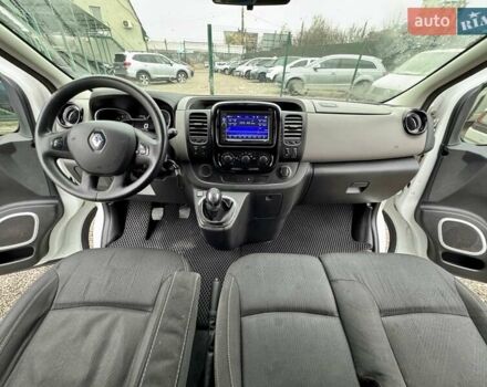 Білий Рено Трафік, об'ємом двигуна 1.6 л та пробігом 276 тис. км за 13499 $, фото 37 на Automoto.ua