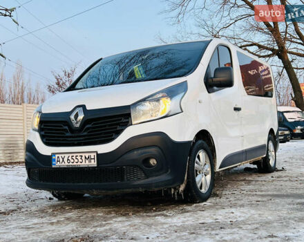 Белый Рено Трафик, объемом двигателя 1.6 л и пробегом 240 тыс. км за 16700 $, фото 4 на Automoto.ua