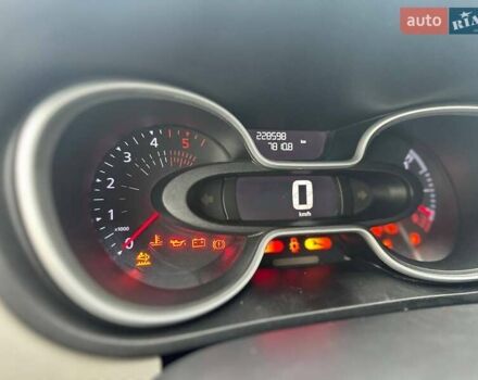 Белый Рено Трафик, объемом двигателя 1.6 л и пробегом 228 тыс. км за 16800 $, фото 11 на Automoto.ua