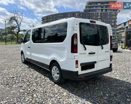 Белый Рено Трафик, объемом двигателя 1.6 л и пробегом 248 тыс. км за 15900 $, фото 3 на Automoto.ua