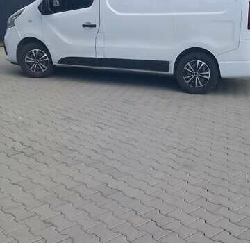 Рено Трафік 2017 у Підволочиськ на Automoto.ua Білий Рено Трафік, об'ємом двигуна 1.6 л та пробігом 405 тис. км за 11000 $, фото 3 на Automoto.ua