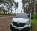 Білий Рено Трафік, об'ємом двигуна 1.6 л та пробігом 230 тис. км за 13000 $, фото 1 на Automoto.ua