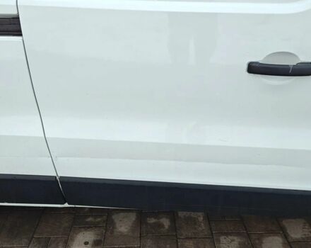 Белый Рено Трафик, объемом двигателя 1.6 л и пробегом 238 тыс. км за 9500 $, фото 14 на Automoto.ua