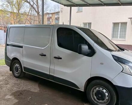Белый Рено Трафик, объемом двигателя 1.6 л и пробегом 300 тыс. км за 9000 $, фото 1 на Automoto.ua