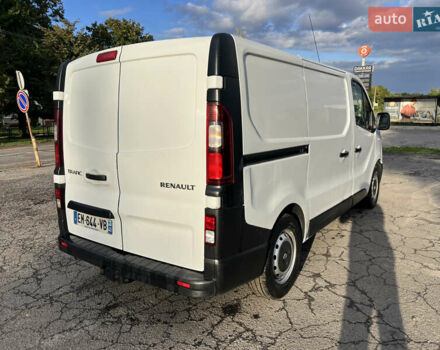 Рено Трафик 2017 в Дубно на Automoto.ua Белый Рено Трафик, объемом двигателя 1.6 л и пробегом 246 тыс. км за 11300 $, фото 4 на Automoto.ua