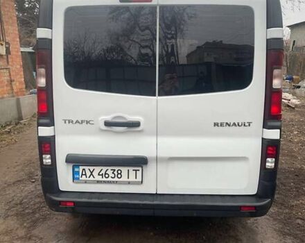 Белый Рено Трафик, объемом двигателя 1.6 л и пробегом 254 тыс. км за 16800 $, фото 4 на Automoto.ua