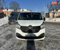 Белый Рено Трафик, объемом двигателя 1.6 л и пробегом 223 тыс. км за 15000 $, фото 1 на Automoto.ua