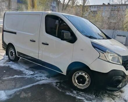 Белый Рено Трафик, объемом двигателя 1.6 л и пробегом 300 тыс. км за 9000 $, фото 16 на Automoto.ua