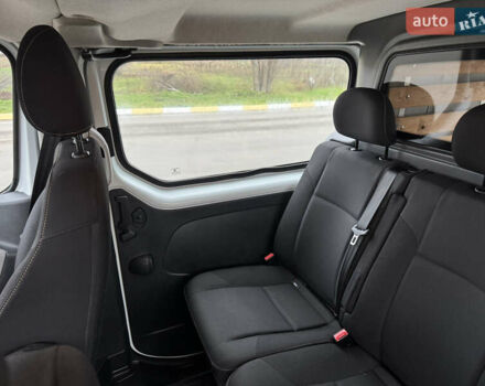 Білий Рено Трафік, об'ємом двигуна 0 л та пробігом 178 тис. км за 17800 $, фото 47 на Automoto.ua