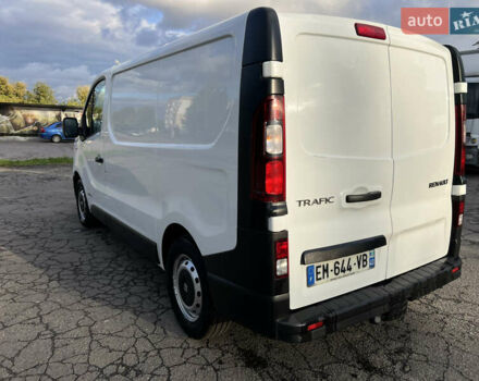 Рено Трафик 2017 в Дубно на Automoto.ua Белый Рено Трафик, объемом двигателя 1.6 л и пробегом 246 тыс. км за 11300 $, фото 6 на Automoto.ua