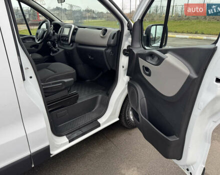 Білий Рено Трафік, об'ємом двигуна 0 л та пробігом 178 тис. км за 17800 $, фото 45 на Automoto.ua