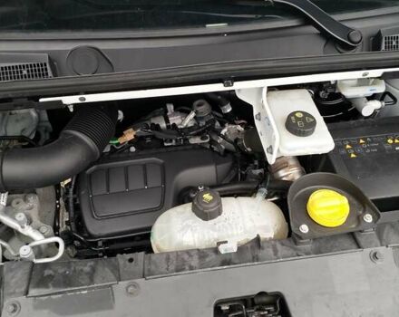 Белый Рено Трафик, объемом двигателя 1.6 л и пробегом 117 тыс. км за 18750 $, фото 6 на Automoto.ua