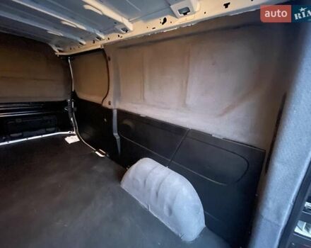 Белый Рено Трафик, объемом двигателя 1.6 л и пробегом 182 тыс. км за 13950 $, фото 30 на Automoto.ua