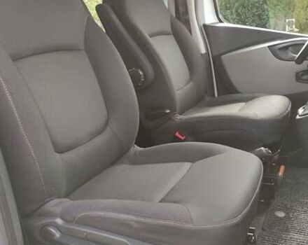 Білий Рено Трафік, об'ємом двигуна 1.6 л та пробігом 305 тис. км за 17200 $, фото 9 на Automoto.ua