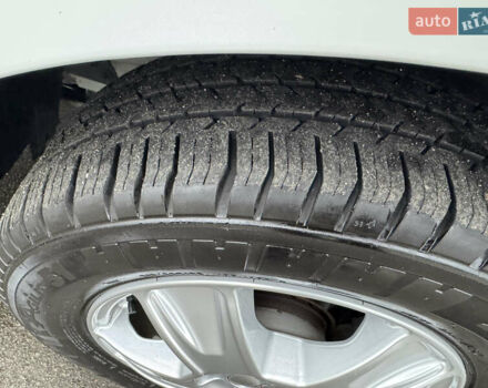 Білий Рено Трафік, об'ємом двигуна 0 л та пробігом 178 тис. км за 17800 $, фото 51 на Automoto.ua