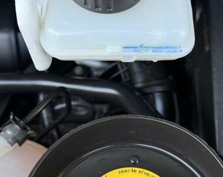 Белый Рено Трафик, объемом двигателя 1.6 л и пробегом 274 тыс. км за 18950 $, фото 60 на Automoto.ua