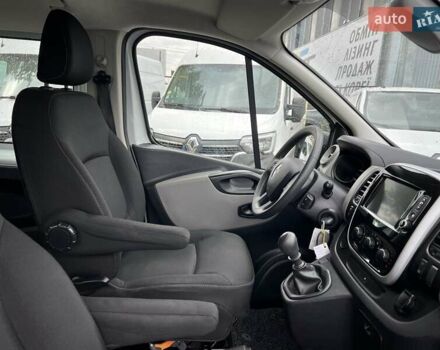 Білий Рено Трафік, об'ємом двигуна 1.6 л та пробігом 213 тис. км за 18600 $, фото 31 на Automoto.ua