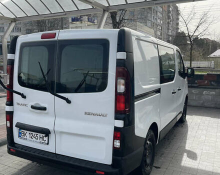 Белый Рено Трафик, объемом двигателя 1.6 л и пробегом 190 тыс. км за 14600 $, фото 1 на Automoto.ua