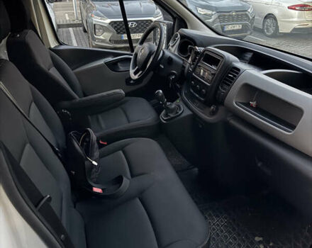 Білий Рено Трафік, об'ємом двигуна 1.6 л та пробігом 148 тис. км за 13000 $, фото 22 на Automoto.ua