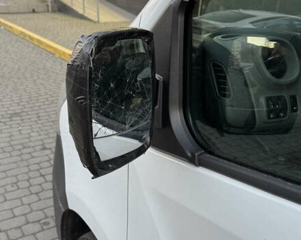 Білий Рено Трафік, об'ємом двигуна 1.6 л та пробігом 148 тис. км за 13000 $, фото 17 на Automoto.ua