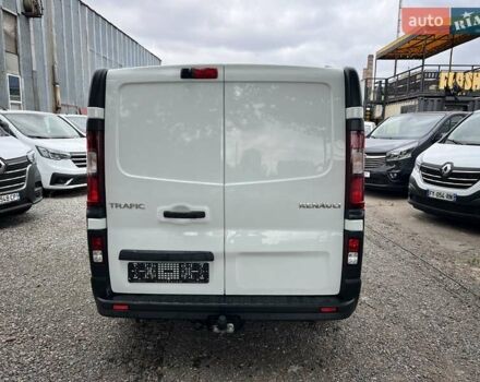 Білий Рено Трафік, об'ємом двигуна 1.6 л та пробігом 213 тис. км за 18600 $, фото 9 на Automoto.ua