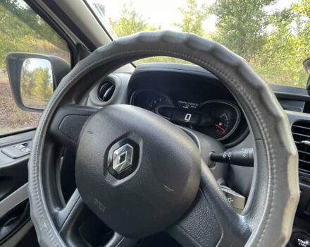 Белый Рено Трафик, объемом двигателя 1.6 л и пробегом 175 тыс. км за 14000 $, фото 18 на Automoto.ua