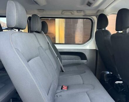 Белый Рено Трафик, объемом двигателя 1.6 л и пробегом 274 тыс. км за 18950 $, фото 77 на Automoto.ua