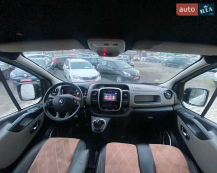 Белый Рено Трафик, объемом двигателя 1.6 л и пробегом 251 тыс. км за 15900 $, фото 8 на Automoto.ua