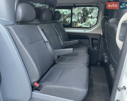 Белый Рено Трафик, объемом двигателя 1.6 л и пробегом 225 тыс. км за 15800 $, фото 45 на Automoto.ua