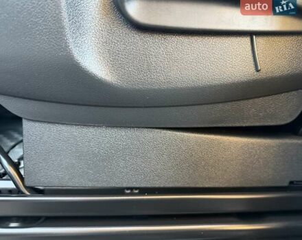 Белый Рено Трафик, объемом двигателя 1.6 л и пробегом 274 тыс. км за 18950 $, фото 97 на Automoto.ua