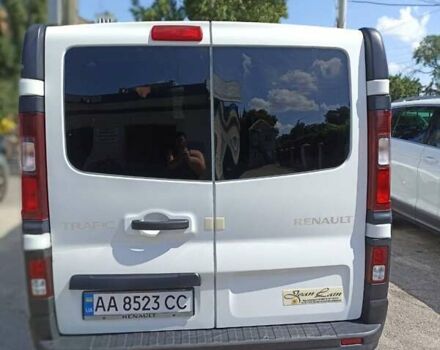 Белый Рено Трафик, объемом двигателя 1.6 л и пробегом 380 тыс. км за 15200 $, фото 4 на Automoto.ua