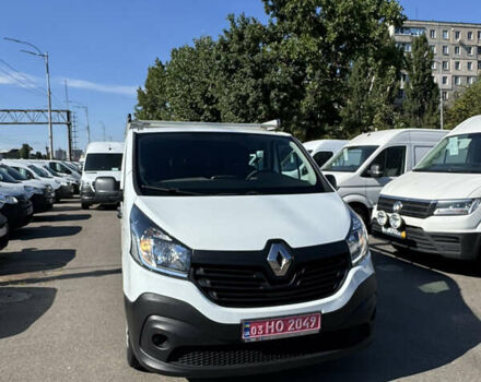 Белый Рено Трафик, объемом двигателя 1.6 л и пробегом 249 тыс. км за 19600 $, фото 1 на Automoto.ua
