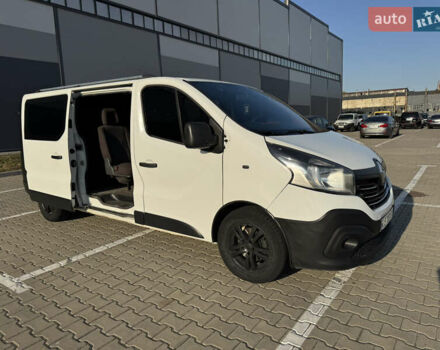 Белый Рено Трафик, объемом двигателя 1.6 л и пробегом 320 тыс. км за 12700 $, фото 52 на Automoto.ua