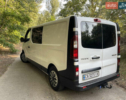 Белый Рено Трафик, объемом двигателя 1.6 л и пробегом 175 тыс. км за 14000 $, фото 14 на Automoto.ua