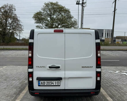 Белый Рено Трафик, объемом двигателя 1.6 л и пробегом 174 тыс. км за 14900 $, фото 3 на Automoto.ua