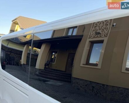 Белый Рено Трафик, объемом двигателя 1.6 л и пробегом 274 тыс. км за 18950 $, фото 48 на Automoto.ua