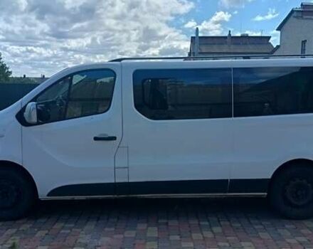 Белый Рено Трафик, объемом двигателя 1.6 л и пробегом 129 тыс. км за 15800 $, фото 4 на Automoto.ua