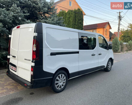 Белый Рено Трафик, объемом двигателя 1.6 л и пробегом 225 тыс. км за 15800 $, фото 6 на Automoto.ua