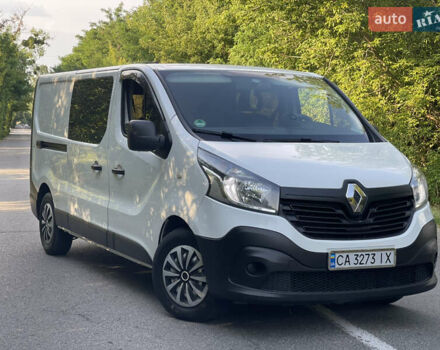 Белый Рено Трафик, объемом двигателя 1.6 л и пробегом 175 тыс. км за 14000 $, фото 29 на Automoto.ua