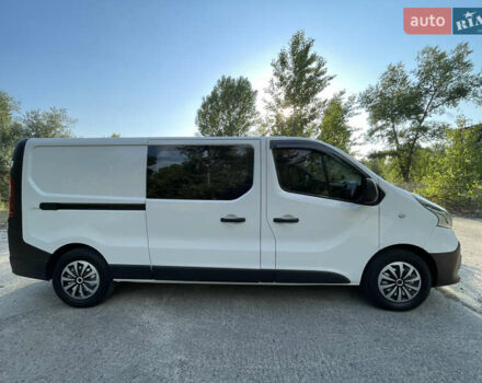 Белый Рено Трафик, объемом двигателя 1.6 л и пробегом 175 тыс. км за 14000 $, фото 8 на Automoto.ua