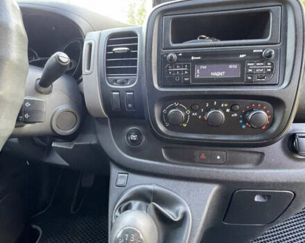 Белый Рено Трафик, объемом двигателя 1.6 л и пробегом 175 тыс. км за 14000 $, фото 20 на Automoto.ua