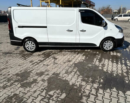 Белый Рено Трафик, объемом двигателя 1.6 л и пробегом 250 тыс. км за 16700 $, фото 6 на Automoto.ua