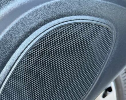 Белый Рено Трафик, объемом двигателя 1.6 л и пробегом 274 тыс. км за 18950 $, фото 93 на Automoto.ua