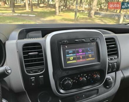 Белый Рено Трафик, объемом двигателя 1.6 л и пробегом 183 тыс. км за 16999 $, фото 19 на Automoto.ua