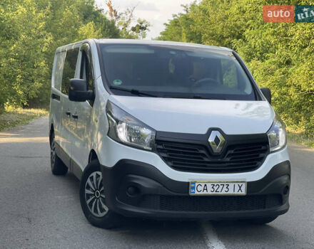 Белый Рено Трафик, объемом двигателя 1.6 л и пробегом 175 тыс. км за 14000 $, фото 28 на Automoto.ua