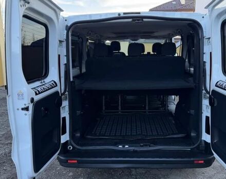 Белый Рено Трафик, объемом двигателя 1.6 л и пробегом 274 тыс. км за 18950 $, фото 72 на Automoto.ua