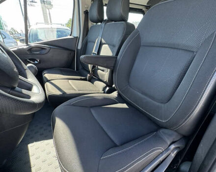 Белый Рено Трафик, объемом двигателя 1.6 л и пробегом 249 тыс. км за 19600 $, фото 16 на Automoto.ua